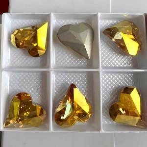 K9 Quality Rhinestone Glass Crystal Stones Round Bulk Fancy Rhinestones Heart Glass Rhinestones Glue on Nails